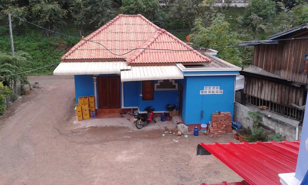 Phonephithak Guesthouse Muang Pakbèng Esterno foto